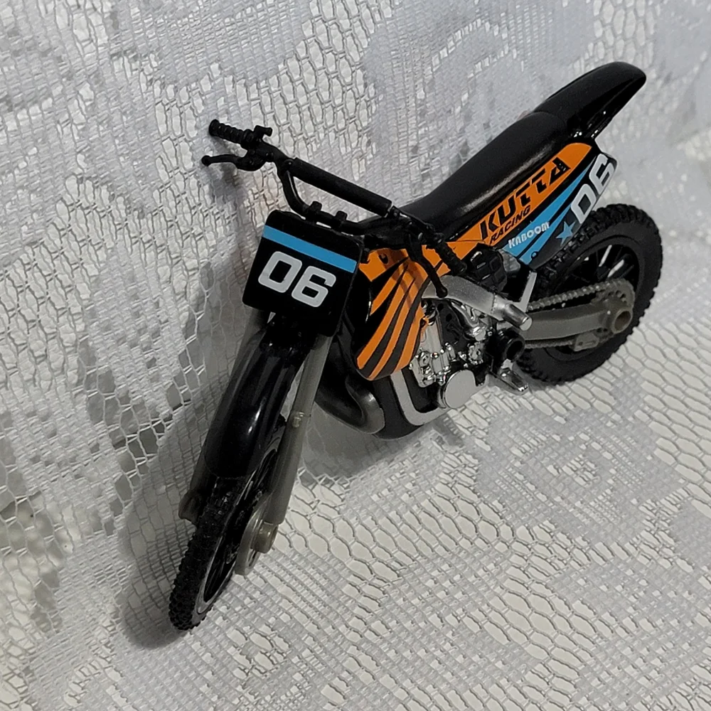 Kutta Racing Kids Toy Motorcycle Model  Black and Orange with Blue Star 3603KT01